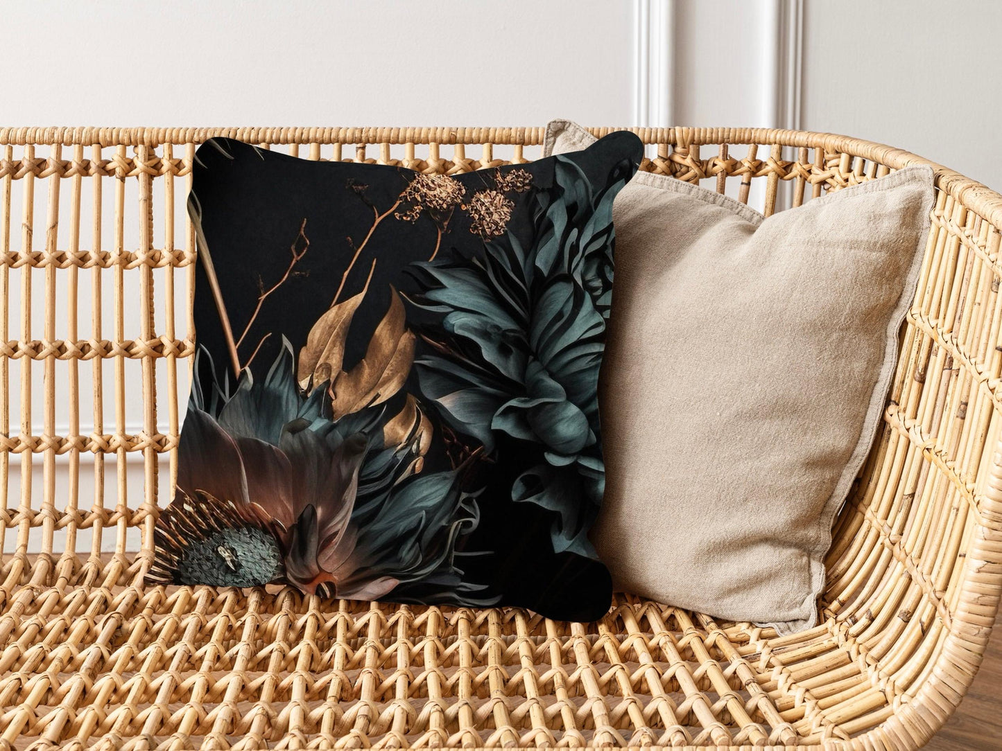 Scatter Cushion Golden Fine Floral